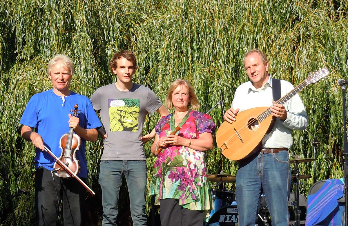 Bullenbush Band barn dance band